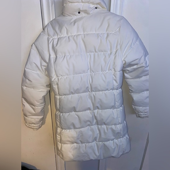 Women’s White Helly Hansen Winter coat - Picture 2 of 4